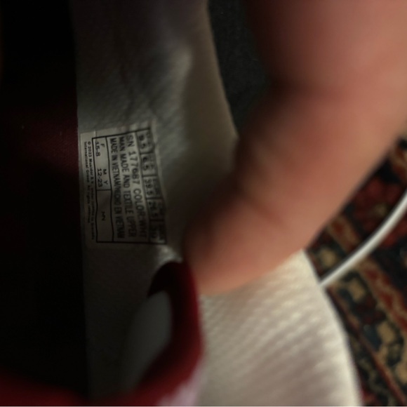 Rolling Stones sneakers by sketchers new unused size 9.5 - Picture 7 of 8